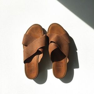 Fit flop Leather slip on sandals Size 9